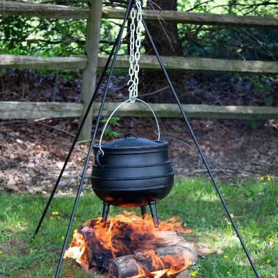 Black Cast Iron Round Dutch Oven with Lid, 2 Gallon