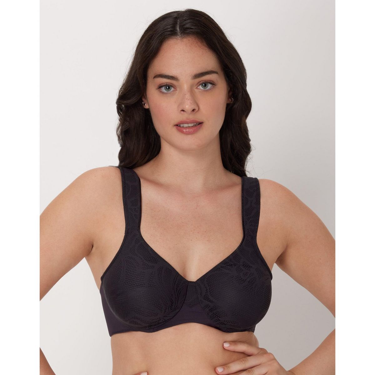 Bali's Coolest Smoothing Underwire Minimizer Bra