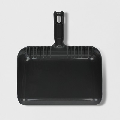 Clip-on Dust Pan - Made By Design™