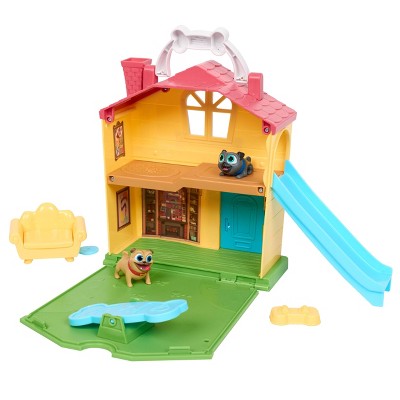 dog playset