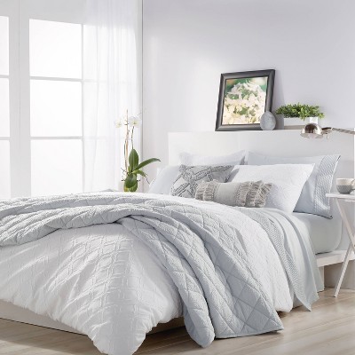 White King Microfiber Ogee Textured Duvet Set