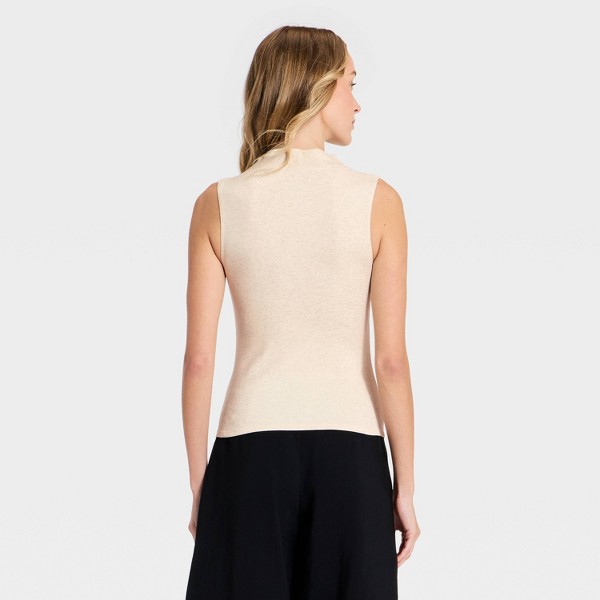 Top de tirantes acanalado refinado para mujer - A New Day™ Crema 2