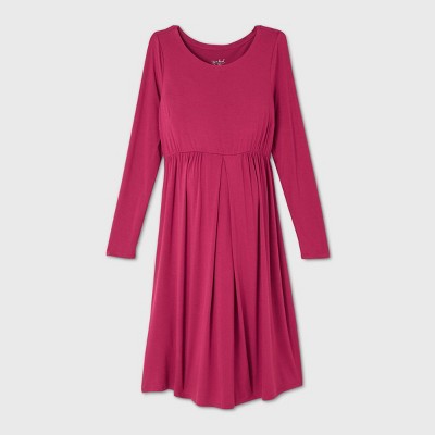 red long sleeve maternity dress