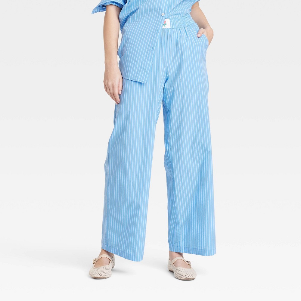 Women's High-Rise Straight Leg Pull-On Pants - Universal Thread™ Blue Striped M