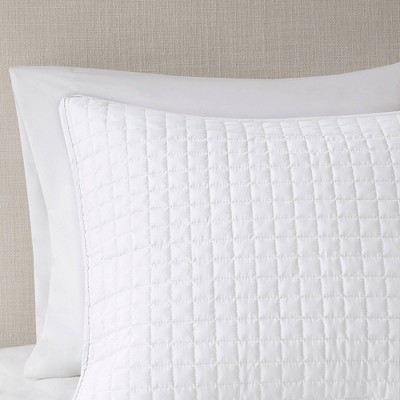 White Full Microfiber Reversible Quilt Set with Textured Detailing