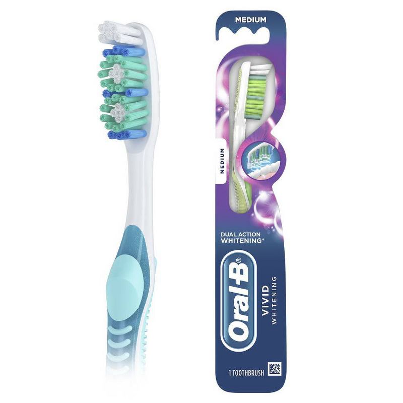 Oral-B Vivid Whitening Manual Toothbrush, 1 of 11