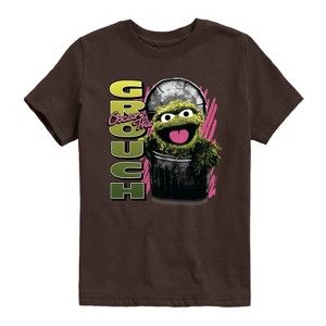 Boys' - Sesame Street - Oscar the Grouch Short Sleeve Graphic T-Shirt - 1 of 3