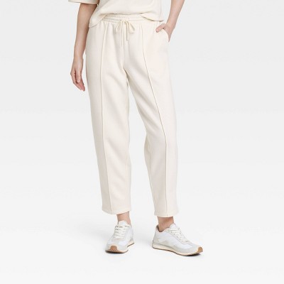 Women's Leisure Studio Mid-Rise Barrel Leg Sweatpants - Universal Thread™