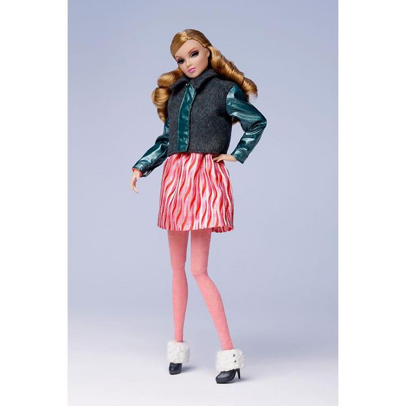 Integrity Toys Dynamite Girls London Calling Collection Doll Holland, 1 of 4
