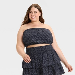 Women's Crinkle Gauze Tube Top - Universal Thread™ - 1 of 3