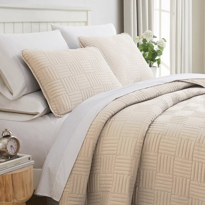 Southshore Fine Living Oversized Lightweight Grid pre-washed Quilt Set