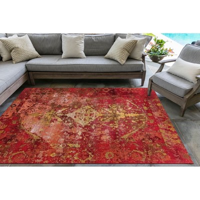 Saffron Kermin Watercolor Effect Indoor/Outdoor Rug 2'7" x 4'3"