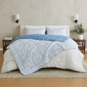 Solid / Printed Reversible Comforter and Sham Set - Great Bay Home - 1 of 4