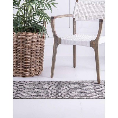 Abstract Gray Synthetic 2' x 6' Outdoor Runner Rug