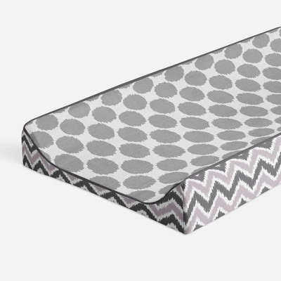 Bacati - Ikat Zigzag Gray Dots Muslin Changing Pad Cover