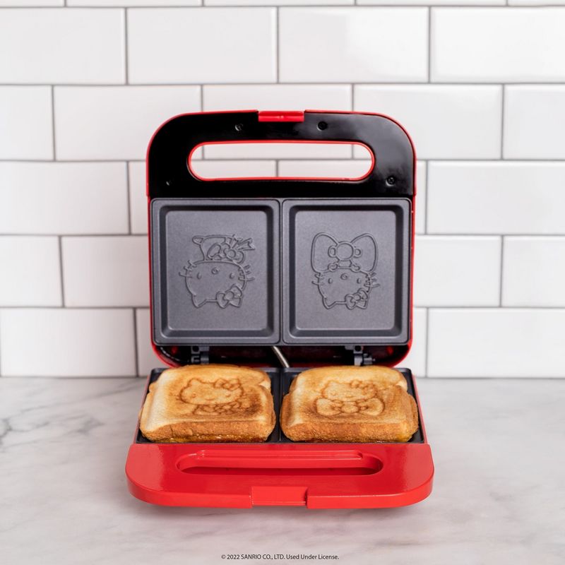 Uncanny Brands Hello Kitty Red Grilled Cheese Maker, 3 of 10