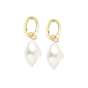 SOHI Women's Gold Snowball Drop Earrings - 1 of 3