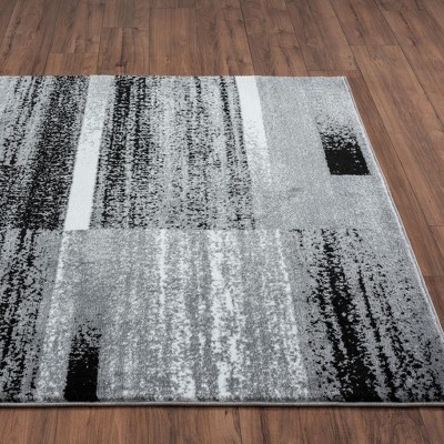 Gray Geometric 5' x 7' Stain-Resistant Synthetic Area Rug