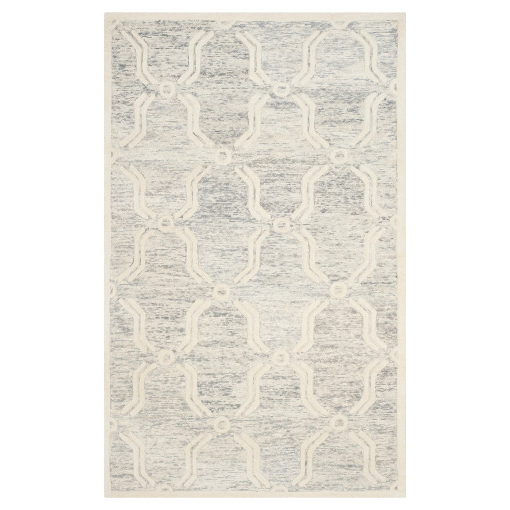 Light Gray/Ivory Abstract Tufted Area Rug - (4'x6') - Safavieh