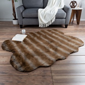 Hastings Home Faux Sheepskin Fur Rug (4x5 feet, Brown) - 1 of 4