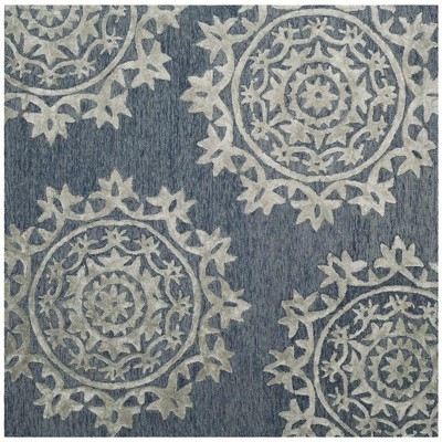 Bella BEL914 Hand Tufted Area Rug  - Safavieh