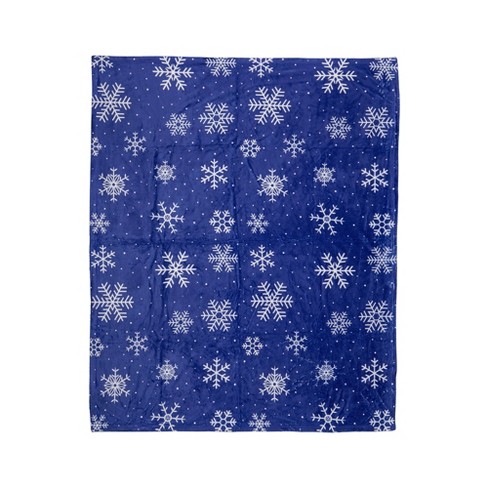 Snowflakes 50" x 60" Plush Christmas Throw Blanket - image 1 of 2