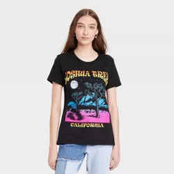 Women's Joshua Tree Boyfriend Short Sleeve Graphic T-Shirt - Black