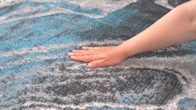 Distressed Multicolor Abstract Watercolor 5' x 7' Synthetic Area Rug