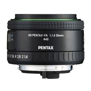 PENTAX-FA 50mm F1.4 Large Aperture HD Coating Lens (Black Matte Finish) - 1 of 4