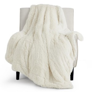 Bedsure | PV Fleece Blanket  a Chic Addition with Brushed Longfur - 1 of 4