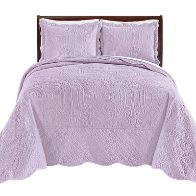 Collections Etc Demi Oversized Textured Medallion Design Scalloped Edge Bedspread