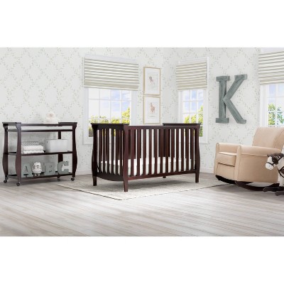 delta lancaster crib 3 in 1