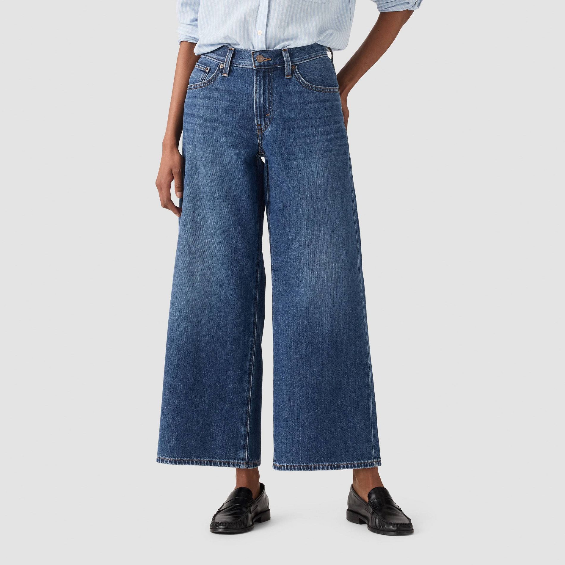 Levi's® Women's Middy Wide Leg Ankle Jeans