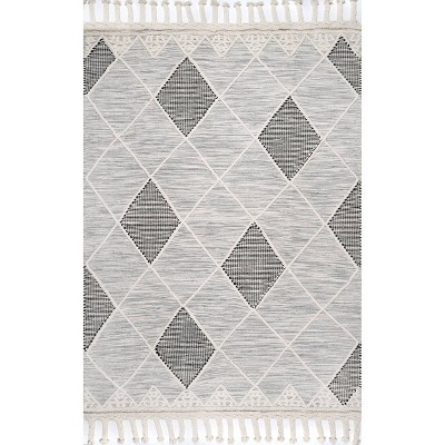 Photo 1 of 5x8 Becca Diamond Trellis Tassel Wool Area Rug Ivory - nuLOOM