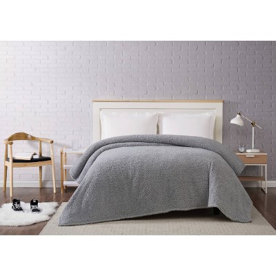 Brooklyn Loom Full Grey Faux Fur Sherpa Bed Blanket