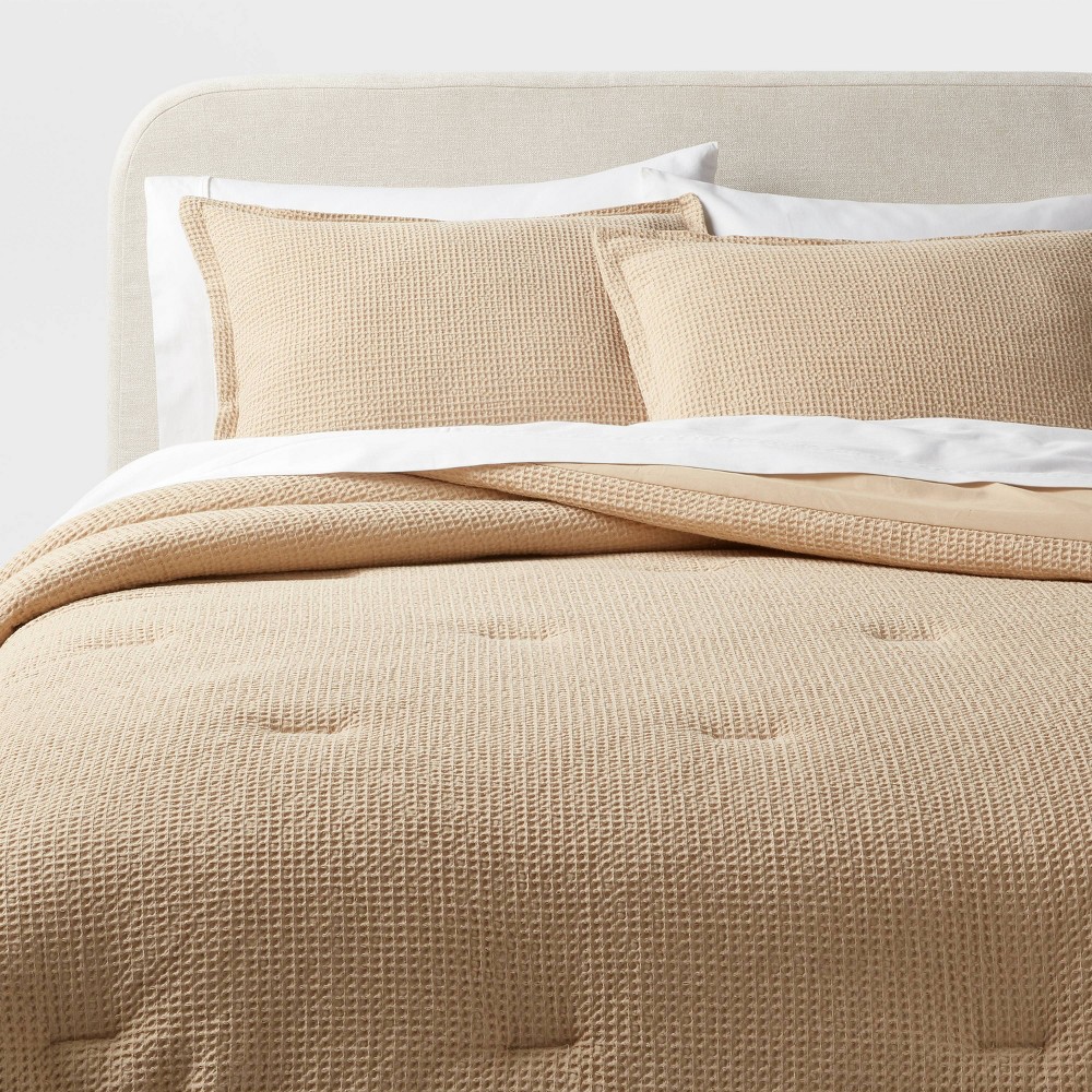 Photos - Bed Linen King Washed Waffle Weave Comforter and Sham Set Horseradish - Threshold™