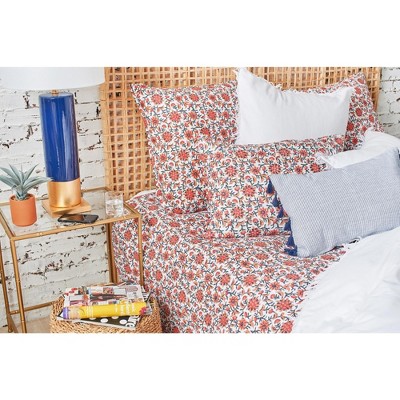 Full White Cotton Reversible Floral Quilt