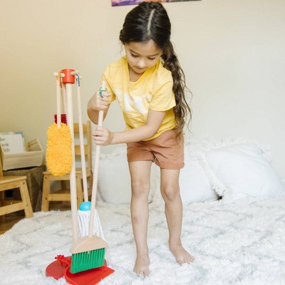 Melissa &#38; Doug Let&#39;s Play House! Dust, Sweep &#38; Mop 6pc Set