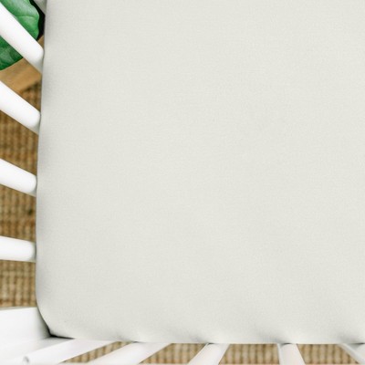 Goumi Nursery Crib Sheet