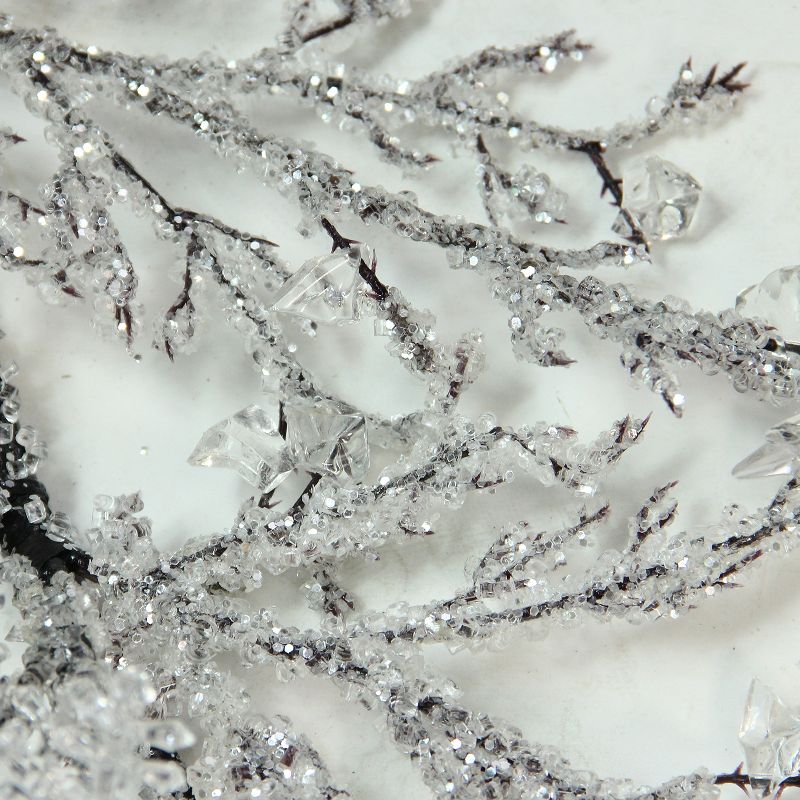 Northlight 5' x 6" Unlit Clear Ice and Snowflakes on Black Twig Christmas Garland, 3 of 5