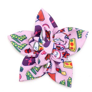 The Worthy Dog Fashionista Flower Accessory - 1 of 3