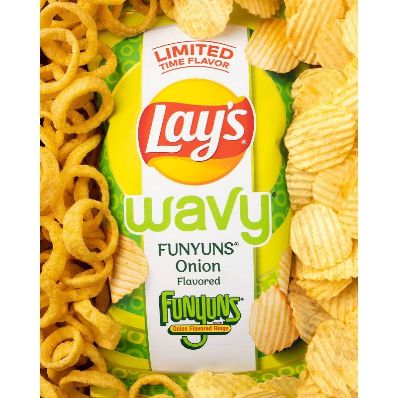 Lays Wavy Funyuns Onion - 7.5oz, 4 of 5