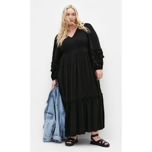 Women's Plus Size Malia Plain Maxi Dress - black | CITY CHIC - 1 of 4