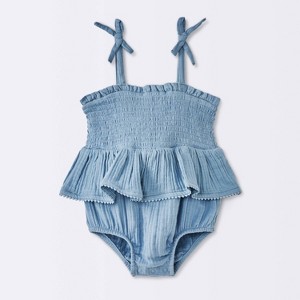 Baby Girls' Gauze Romper - Cloud Island™ - 1 of 4