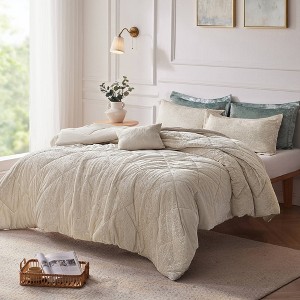 3 PCS Twin/Twin XL Velvet Duvet Cover Set with Throw Pillow Champagne - 1 of 1