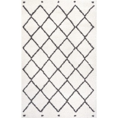 4' x 6' Black Diamond Shag Synthetic Area Rug