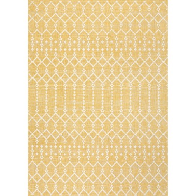 Boho-Chic Moroccan Geometric Black and Gray 5' x 7' Outdoor Area Rug