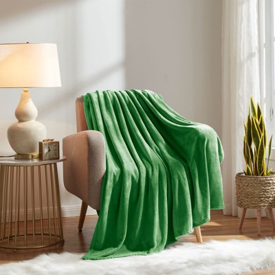 Inhand Fleece Throw Blanket for Couch Sofa or Bed, 50" x 60" Soft Fuzzy Plush Blanket, Luxury Flannel Blanket, Super Cozy and Comfy for All Seasons
