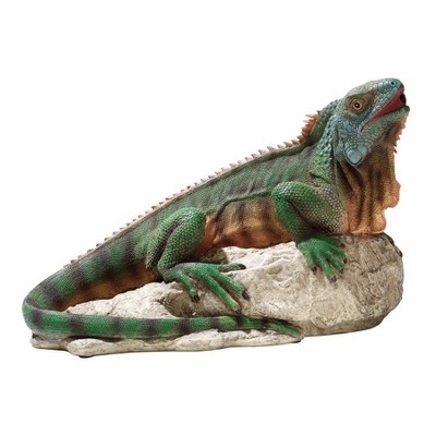 Design Toscano Ike, The Iguana Spitter Piped Statue - Multicolored