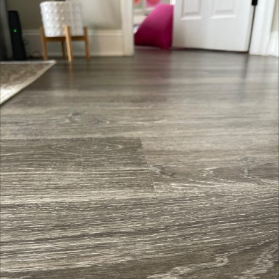 Guest review image 1 of 3, zoom in